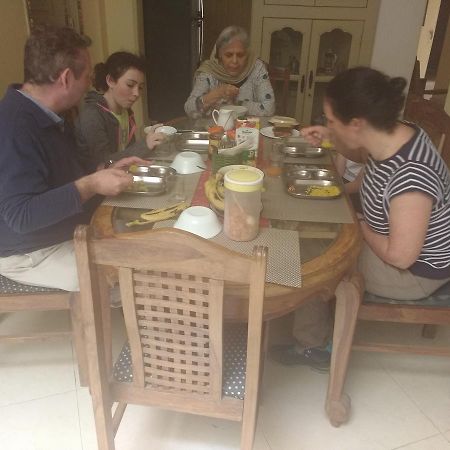Granny'S Inn Varanasi Exteriör bild